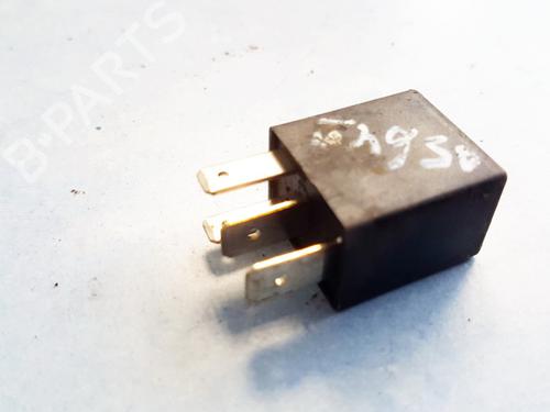 Electronic sensor OPEL ZAFIRA A MPV (T98) 2.0 DI 16V (F75) | BP33108938M84 - Image 2