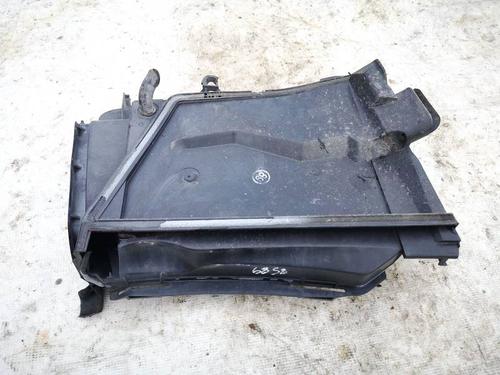 Used Air filter box Air filter box BMW 5 (E39) 525 tds (143 hp) 35197676 35197676