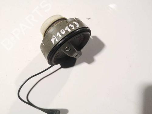 Used Fuel cap Fuel cap 35092027 35092027