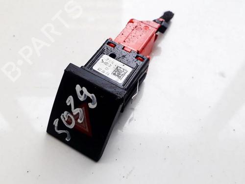 warning-switch-skoda-roomster-5j7-2006-2007-2008-2009-2010-2011-2012-2013-2014-2015-35867432 main image