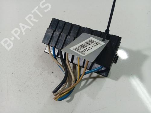 Fuse box CITROËN C5 III (RD_) 2.0 HDi (RDRHD8, RDRHDJ, RDRHR8, RDRHRJ) | BP39968005E1 - Image 3