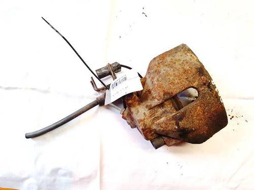 Used Right front brake caliper Right front brake caliper AUDI A4 B6 (8E2) 1.9 TDI (130 hp) 35299184 35299184