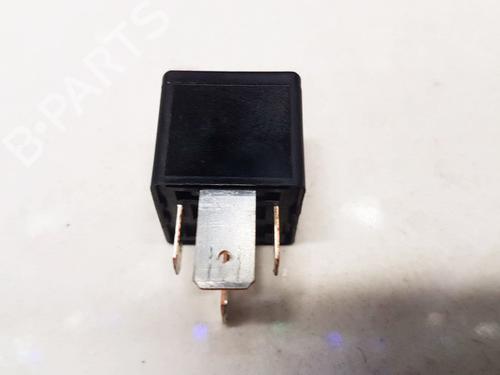 Used Other Other RENAULT SCÉNIC II (JM0/1_) 1.5 dCi (JM0F) (82 hp) 33106043 33106043