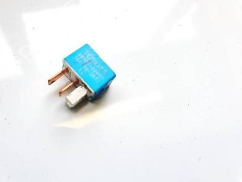 Used Electronic sensor Electronic sensor TOYOTA PREVIA II (_R3_) 2.0 D-4D (CLR30_, CLR30R) (116 hp) 32584384 32584384