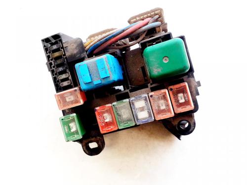 Used Fuse box Fuse box MAZDA 323 S V (BA) 2.0 D (71 hp) 33518752 33518752