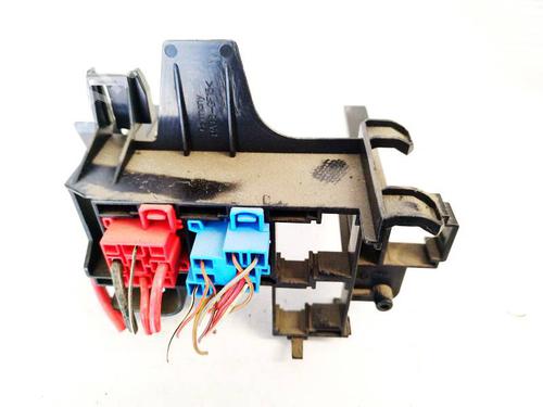 Used Fuse box Fuse box AUDI A4 B8 (8K2) 2.0 TDI (143 hp) 35971291 35971291
