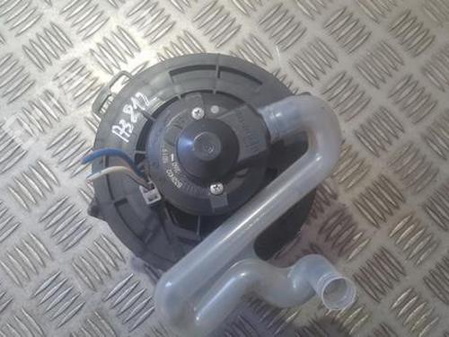 Heater blower motor MAZDA 5 (CR) 1.8 (CR19) | BP35833172M62 - Image 2