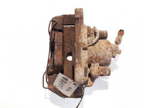 Left front brake caliper VW PASSAT B6 (3C2) 2.0 FSI | BP35376456M105 - Image 3