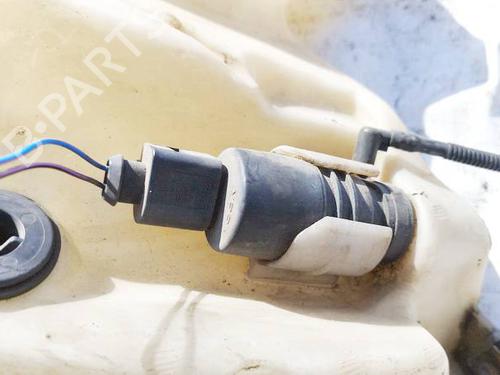 Used Washer pump Washer pump 34758111 34758111