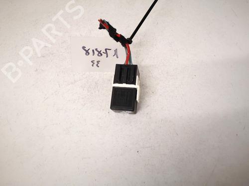 Used Electronic sensor Electronic sensor MERCEDES-BENZ A-CLASS (W168) A 140 (168.031, 168.131) (82 hp) 32898545 32898545