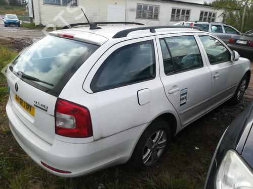 Engine mount SKODA OCTAVIA II (1Z3) 1.6 TDI | BP33516234M89 - Image 10