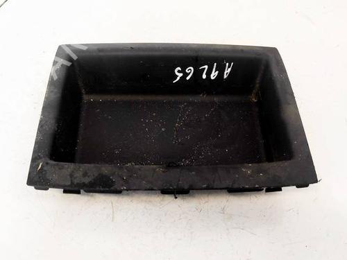 Used Glove box Glove box VW POLO IV (9N_, 9A_) 1.2 (60 hp) 35257456 35257456
