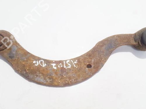 Højre bagtil bærearm Højre bagtil bærearm TOYOTA AVENSIS Saloon (_T27_) 2.0 D-4D (ADT270_, ADT270R) (126 hp) 35863960 35863960
