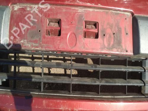 Used Grille Grille 35426841 35426841