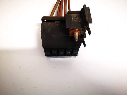 Caixa de fusíveis SAAB 9-5 (YS3E) 2.3 t (185 hp) 32577259