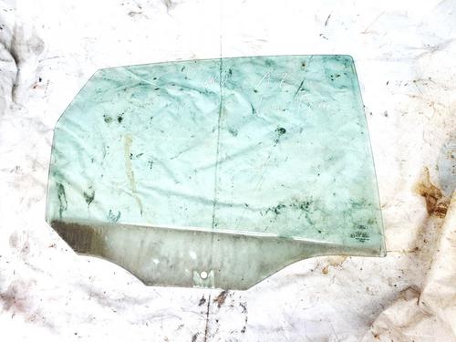 Used Rear right door window Rear right door window 35400852 35400852
