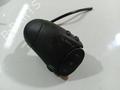Used Steering wheel controls Steering wheel controls 34901762 34901762