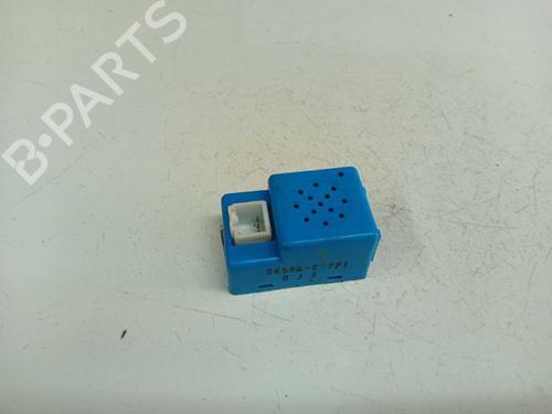 Used Electronic module Electronic module KIA CARENS III MPV (UN) 2.0 CRDi 140 (140 hp) 40052257 40052257