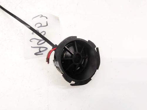 speaker-audi-a3-8p1-2003-2004-2005-2006-2007-2008-2009-2010-2011-2012-2013-32953188 main image