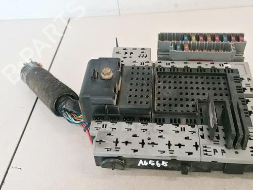 Used Fuse box Fuse box VOLVO S60 I (384) D5 (163 hp) 33076518 33076518