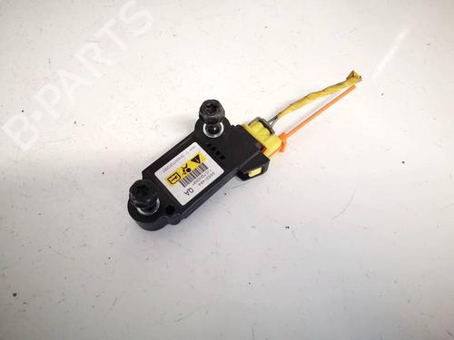 Used Electronic module CHEVROLET CAPTIVA (C100, C140) 3.2 4WD (230 hp) 32968243