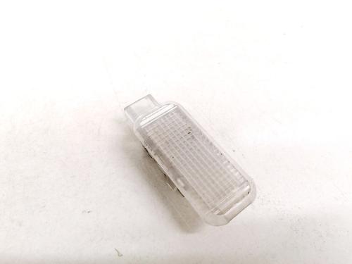 interior-roof-light-audi-a6-c5-4b2-4b4-1997-1998-1999-2000-2001-2002-2003-2004-2005-35549774 main image