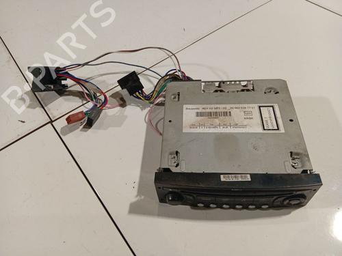Used Radio Radio 36587250 36587250