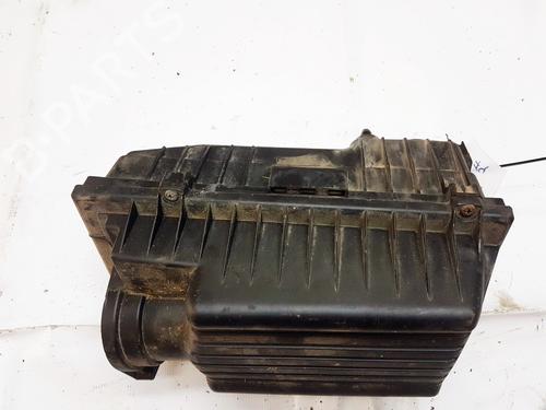 Used Air filter box Air filter box PEUGEOT 406 (8B) 2.0 HDI 110 (109 hp) 35882098 35882098