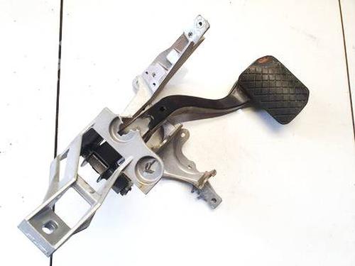 Used Pedal Pedal SKODA SUPERB I (3U4) 2.5 TDI (155 hp) 34779582 34779582
