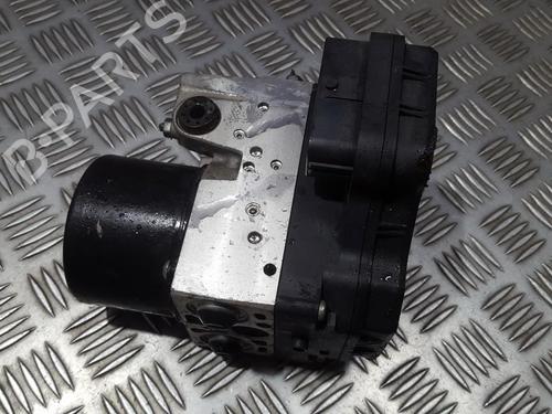 Used ABS pump ABS pump LEXUS IS II (_E2_) 220d (ALE20) (177 hp) 35704885 35704885