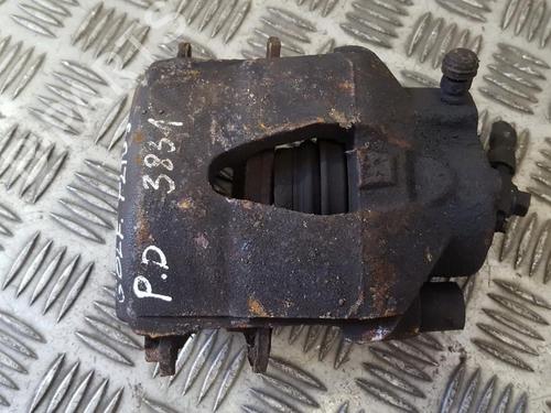 Used Right front brake caliper Right front brake caliper VW GOLF PLUS V (5M1, 521) 1.9 TDI (90 hp) 35686176 35686176