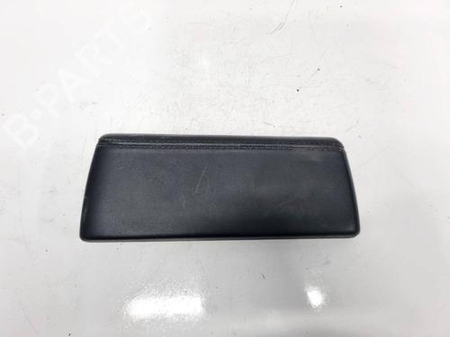 Used Armrest / Center console Armrest / Center console TESLA MODEL S (5YJS) 85D AWD (421 hp) 35160983 35160983