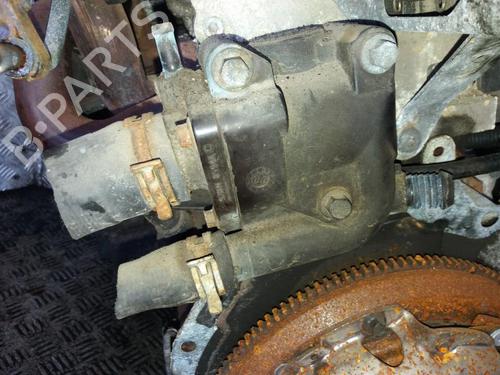 thermostat-housing-ford-focus-i-daw-dbw-1998-1999-2000-2001-2002-2003-2004-2005-2006-2007-2008-2009-35676429 main image