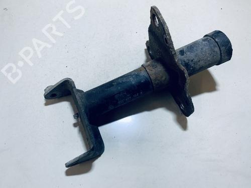 Used Front bumper bracket Front bumper bracket 35573073 35573073