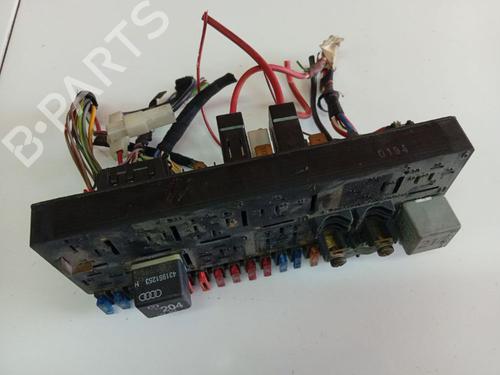 Used Fuse box Fuse box AUDI 80 B4 Saloon (8C2) 1.9 TDI (90 hp) 33751580 33751580