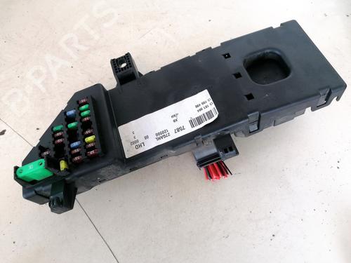 Fuse box OPEL VECTRA C (Z02) 1.9 CDTI (F69) | BP32879801E1 - Image 3