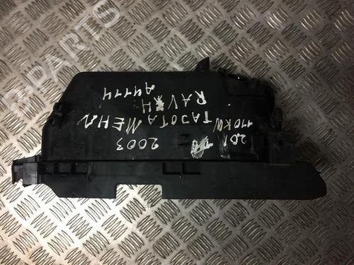Used Air filter box Air filter box TOYOTA RAV 4 II (_A2_) 2.0 (ACA26) (150 hp) 35699242 35699242
