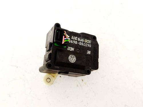 Used Electronic module Electronic module VOLVO V50 (545) 2.0 D (136 hp) 40275437 40275437