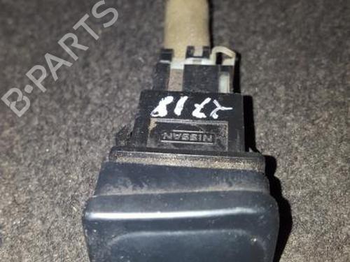 Used Switch Switch NISSAN PRAIRIE PRO (M11) 2.0 i (98 hp) 35648449 35648449