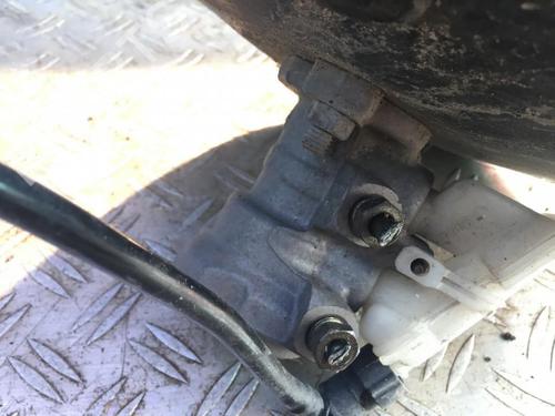 brake-master-cylinder-ford-focus-i-daw-dbw-1998-1999-2000-2001-2002-2003-2004-2005-2006-2007-2008-2009-35659140 main image