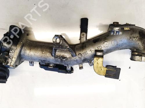 Used Pipe NISSAN PRIMERA Hatchback (P12) 1.9 dCi (120 hp) 32898350