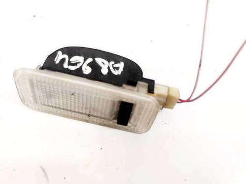 Luz interior Luz interior TOYOTA AVENSIS (_T25_) 2.0 D-4D (ADT250_, ADT250R) (126 hp) 35304888 35304888