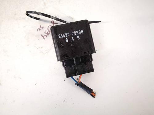Used Electronic module Electronic module HYUNDAI SANTA FÉ II (CM) 2.2 CRDi GLS (150 hp) 32929301 32929301