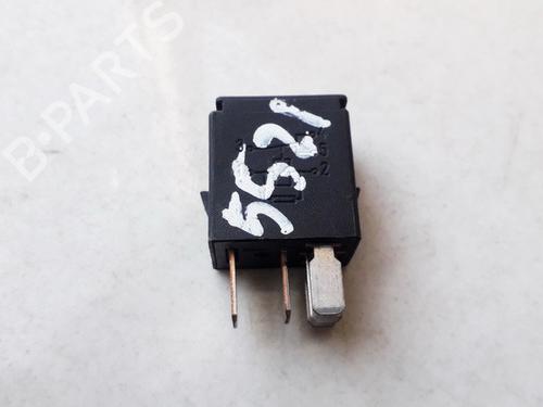 other-nissan-almera-ii-hatchback-n16-2000-33528257 main image