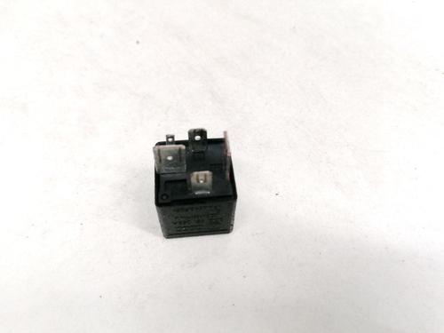Electronic sensor VW GOLF PLUS V (5M1, 521) 1.9 TDI | BP33080743M84 - Image 2