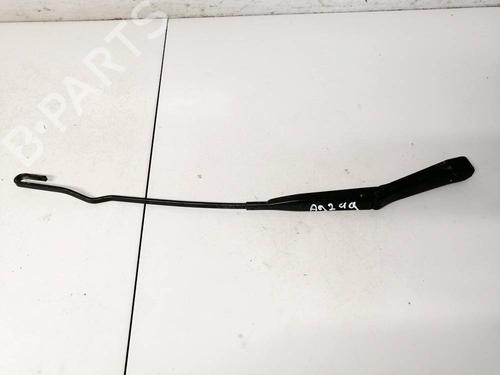 Used Front windshield wiper arm Front windshield wiper arm 32963033 32963033