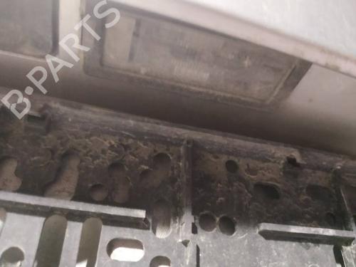 licence-plate-light-renault-espace-iv-jk01_-2002-35201926 main image