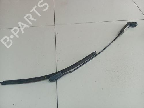 Used Front windshield wiper arm Front windshield wiper arm 38298849 38298849