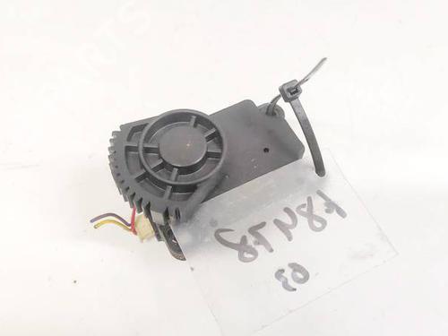 Used Electronic module Electronic module VOLVO V50 (545) 2.4 (140 hp) 32929325 32929325