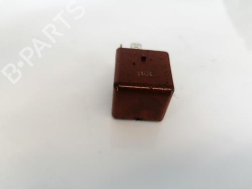 Used Electronic sensor Electronic sensor TOYOTA AVENSIS VERSO (_M2_) 2.0 D (CLM20_, CLM20R) (116 hp) 32880406 32880406